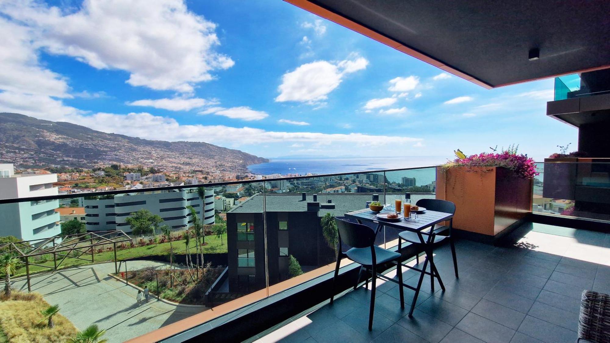 Lux Suite By Lovelystay Funchal  Exterior photo