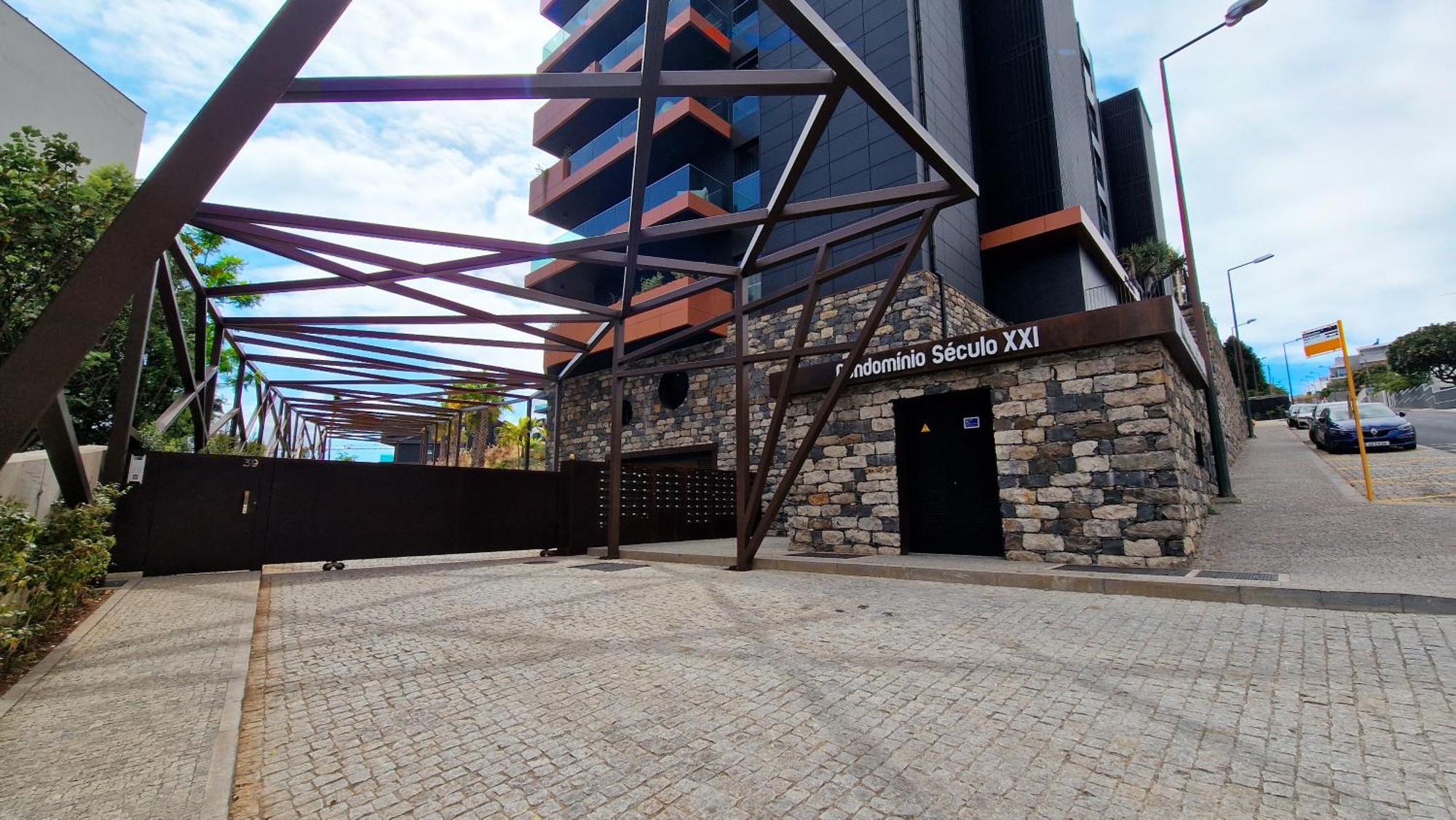 Lux Suite By Lovelystay Funchal  Exterior photo