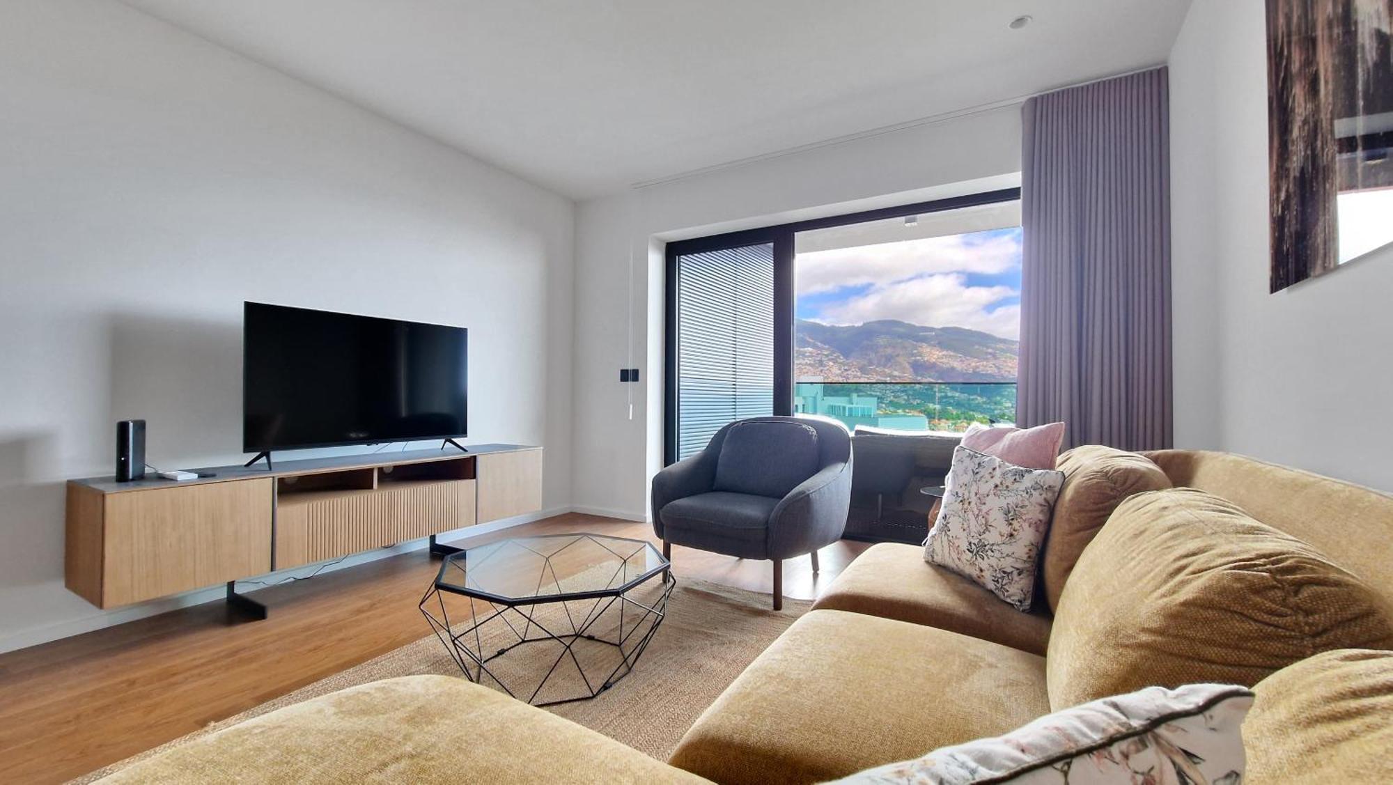 Lux Suite By Lovelystay Funchal  Exterior photo